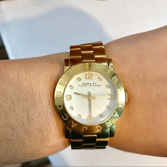 Marc By Marc Jacobs Small Amy Gold Watch - Picture 3 of 8